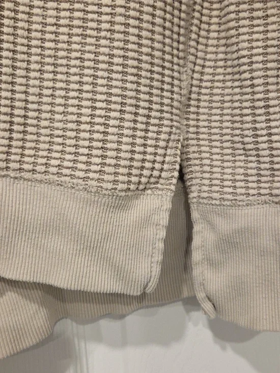 American Eagle Big Hug Oversized Sweater - Picture 4 of 5